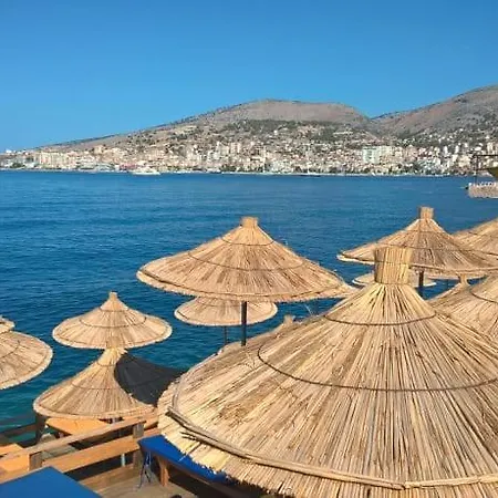 Super Star * Sarande
